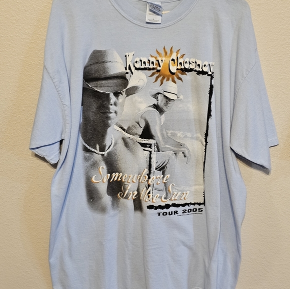 Kenny Chesney Music T-Shirt - Picture 7 of 7